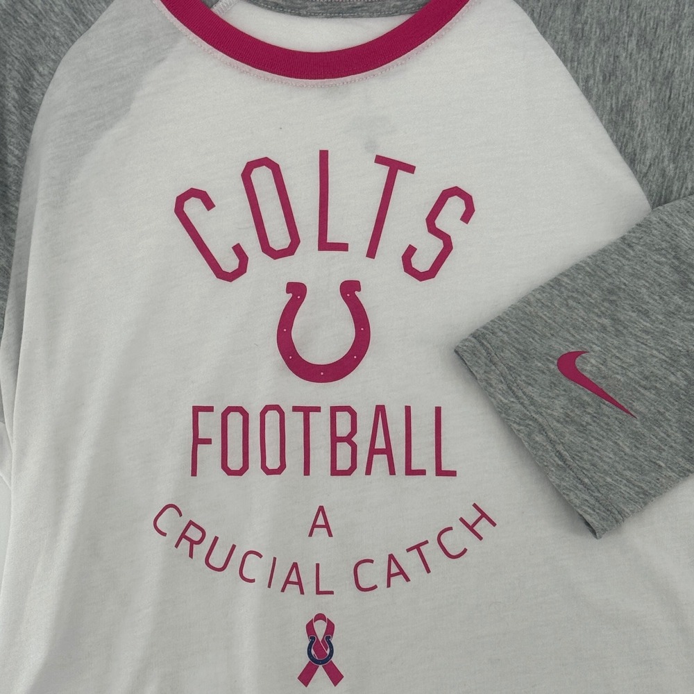 Nike NFL Indianapolis Colts Raglan Shirt Women L Breast Cancer "A Crucial Catch"